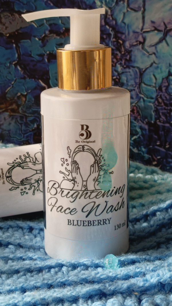 Brightening Face Wash - Image 5